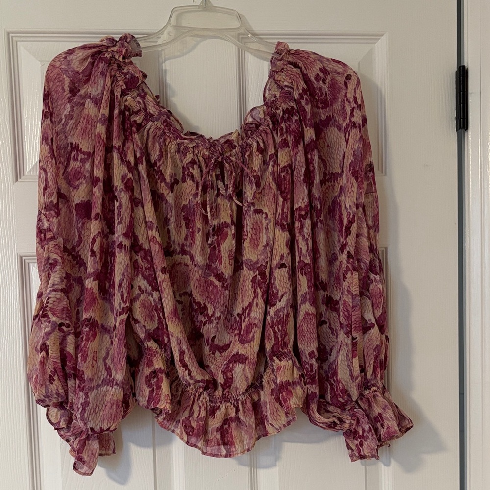 Vici Brand Elegant Pink Patterned Women's Top